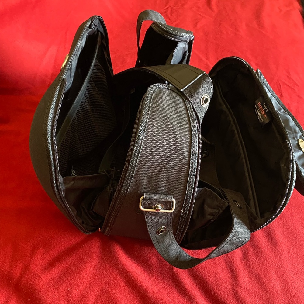 BabyBjorn Diaper Bag - Picture 8 of 9